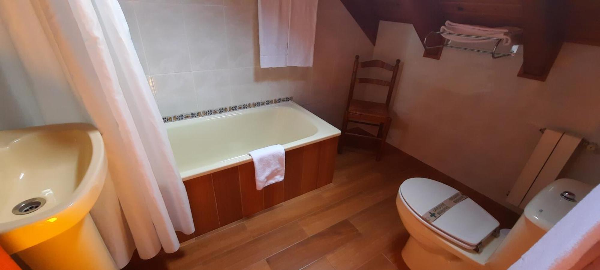 La Casona Hotel Noja Værelse billede